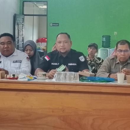 Pambakal Bawahan Seberang Hadiri Kegiatan RAKOR APDESI Se Kecamatan Mataraman